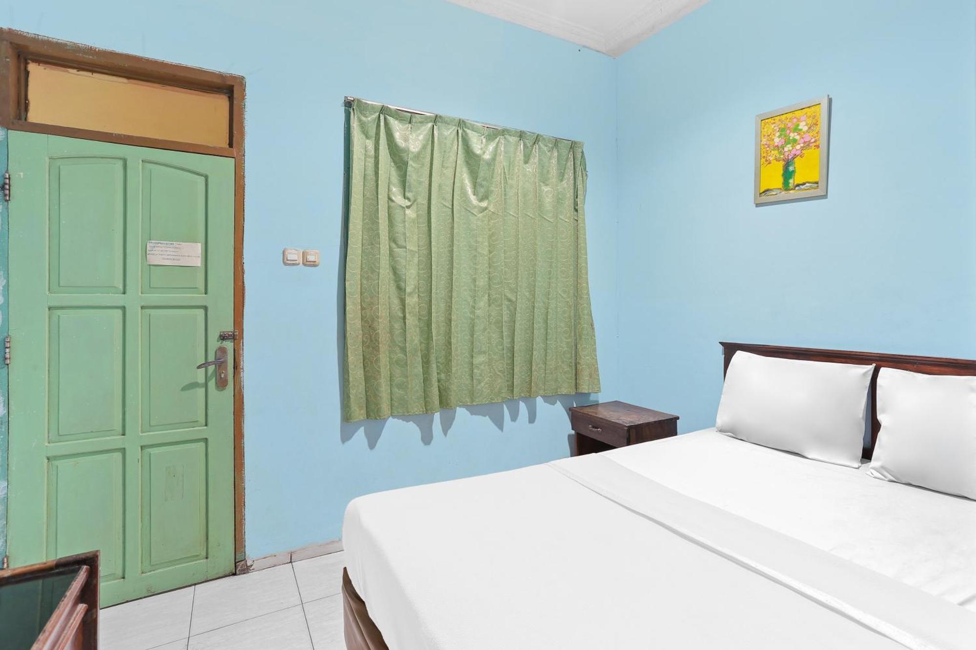 Oyo 93046 Hotel Fortuna Parepare Dış mekan fotoğraf