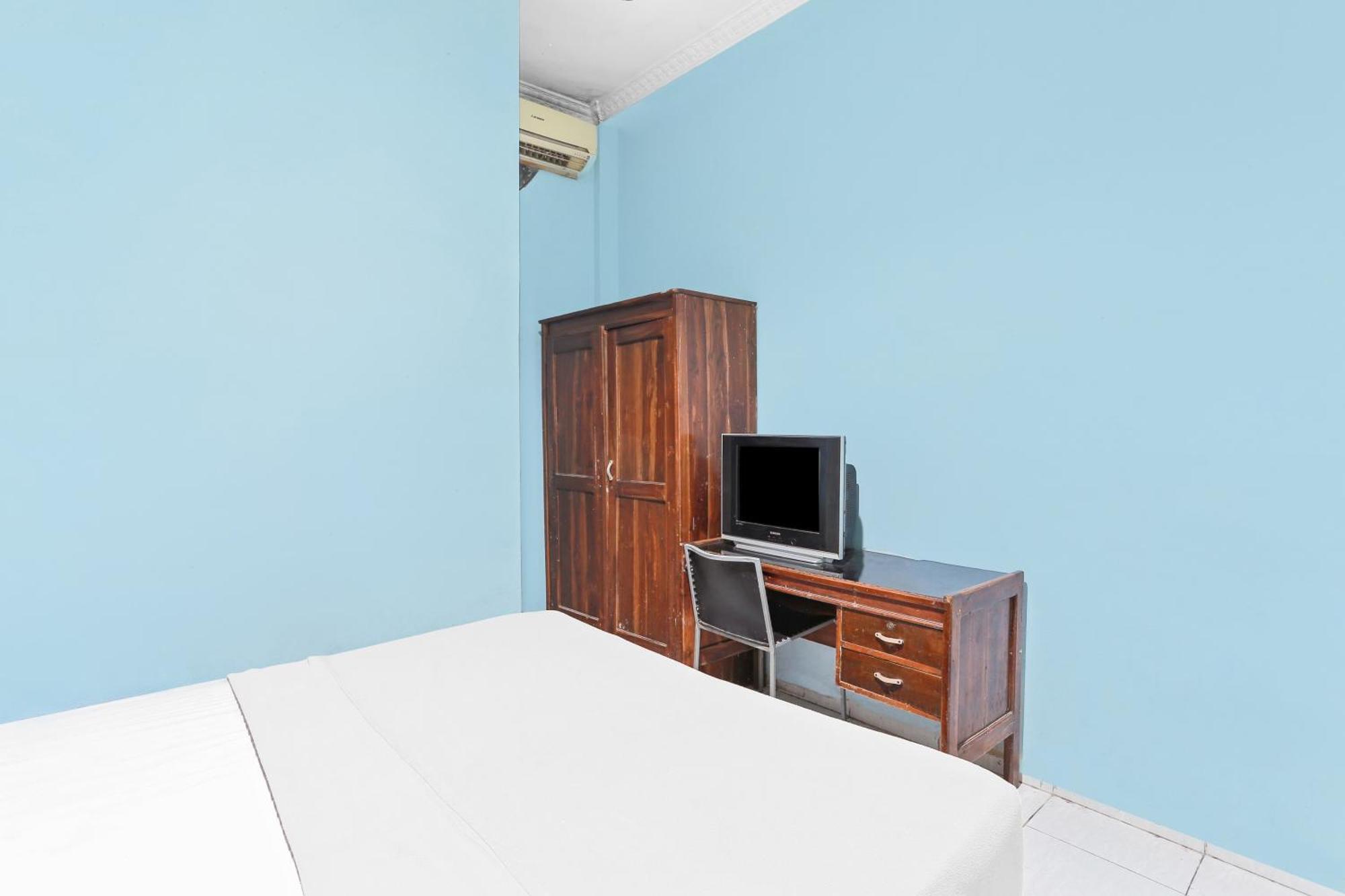 Oyo 93046 Hotel Fortuna Parepare Dış mekan fotoğraf