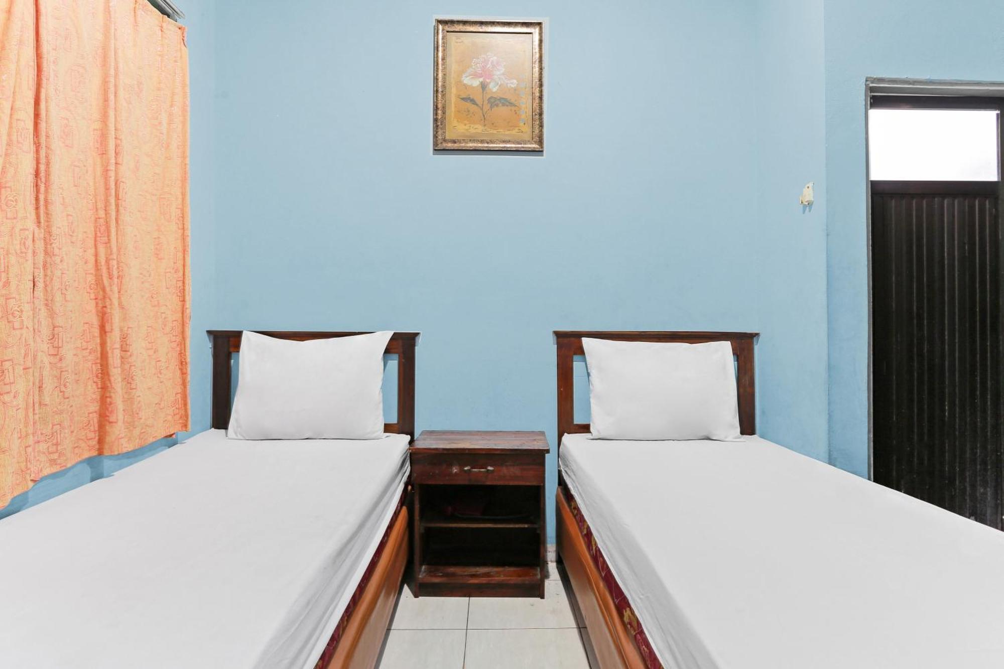 Oyo 93046 Hotel Fortuna Parepare Dış mekan fotoğraf
